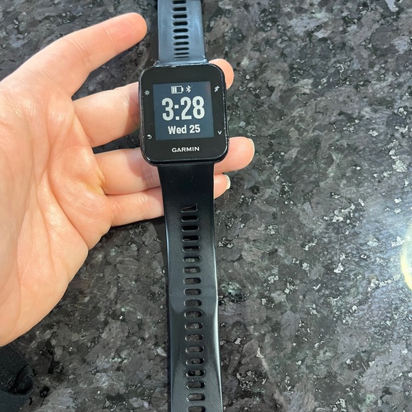 GARMIN FORERUNNER 35 - Picture 3 of 4